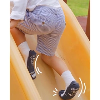 PALLY ถุงเท้านักเรียนกันลื่นข้อสั้นพื้นเทาผสมเยื่อไผ่แอนตี้แบคทีเรีย ลายพาวลี่originalหรือลายจุด คู่