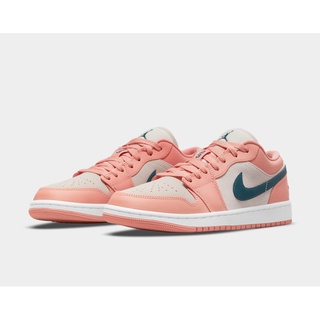 ของแท้ 100% Nike  AIR JORDAN 1 womens sneakers พร้อมส่ง