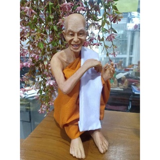 หลวงปู่สรวง เทวดาเดินดิน สูง 10นิ้ว ลึก6นิ้ว