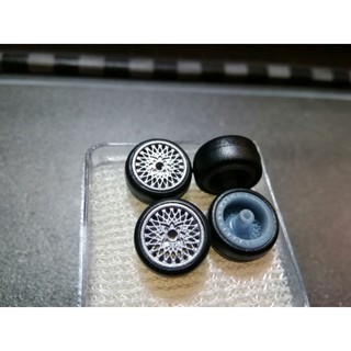 real silver 9.0mm.มีแกนล้อ 1/64