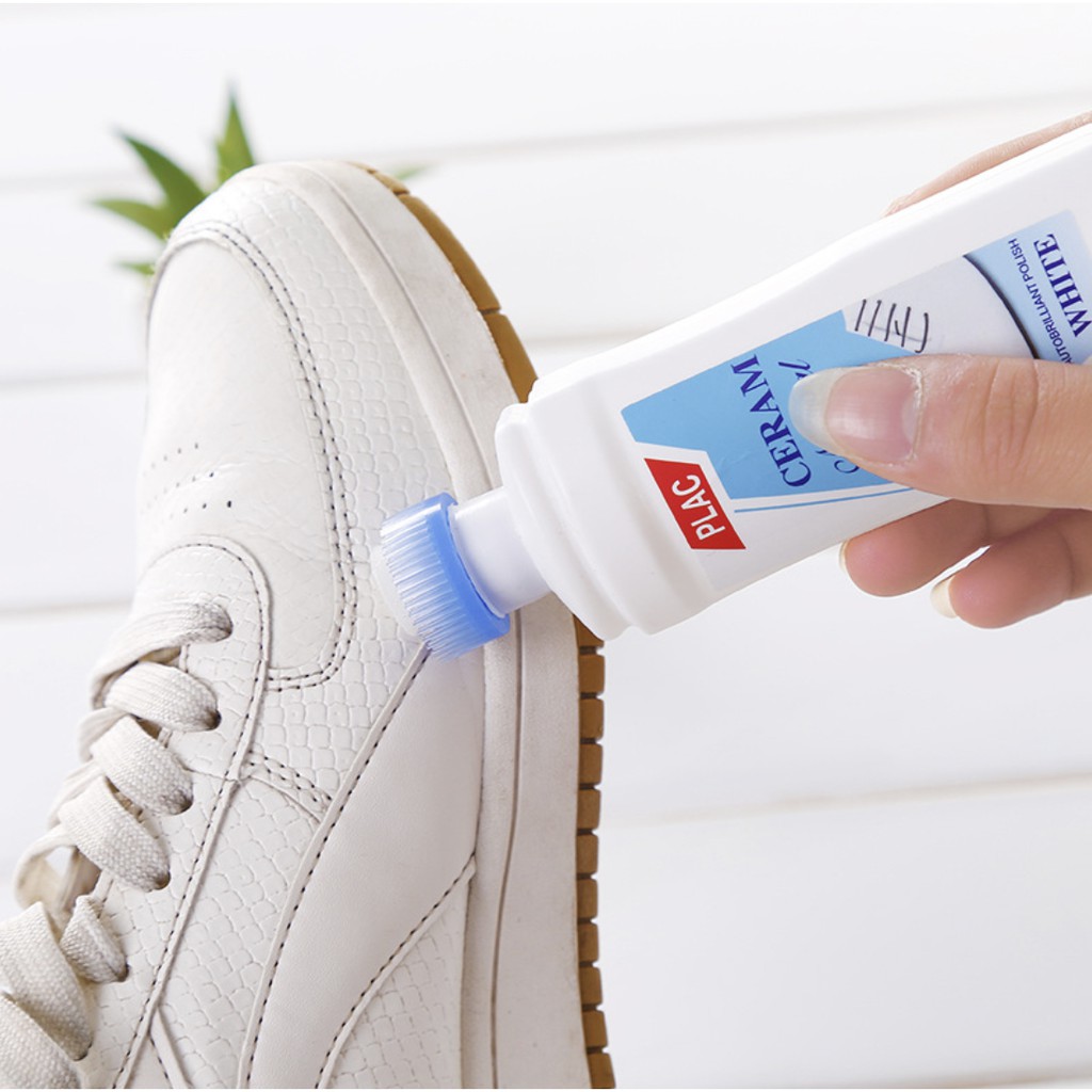 PLAC น้ำยาทำความสะอาดรองเท้า มีแปรงขัดในตัว