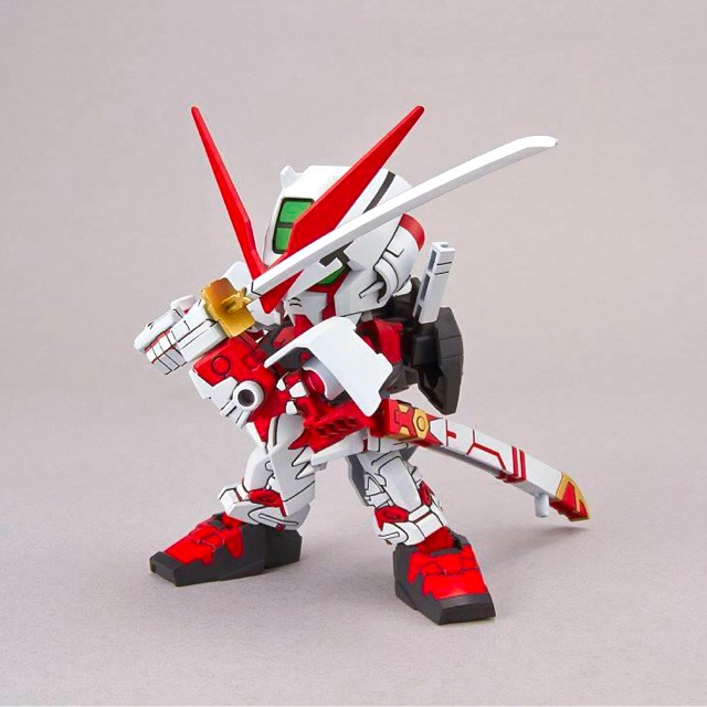 Bandai SD EX-Standard Gundam Astray Red Frame