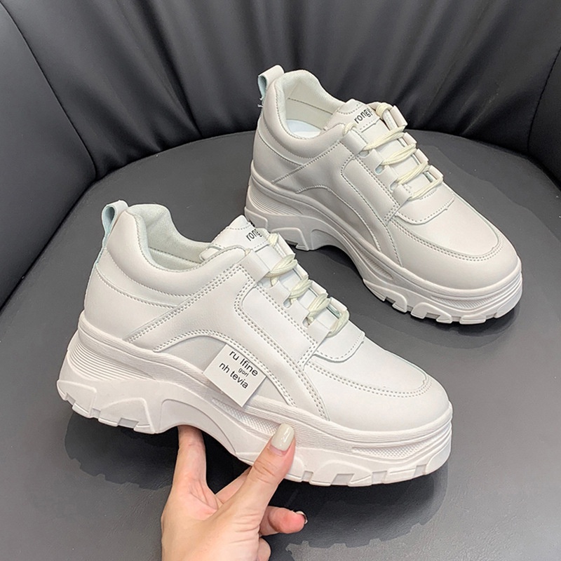 พร้อมส่ง ไซส์ 35-43 รองเท้าผ้าใบผู้หญิง สไตล์แฟชั่น  เสริมส้น 5 ซม.  มีสีขาว ครีม ดำ Sports Shoes
