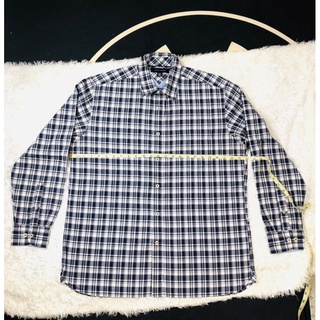 แท้100% ใหม่ๆ สวยค่ะ ยี่ห้อ: Tommy Hilfiger แท้100% สินค้ามือ 2 คุณภาพดี