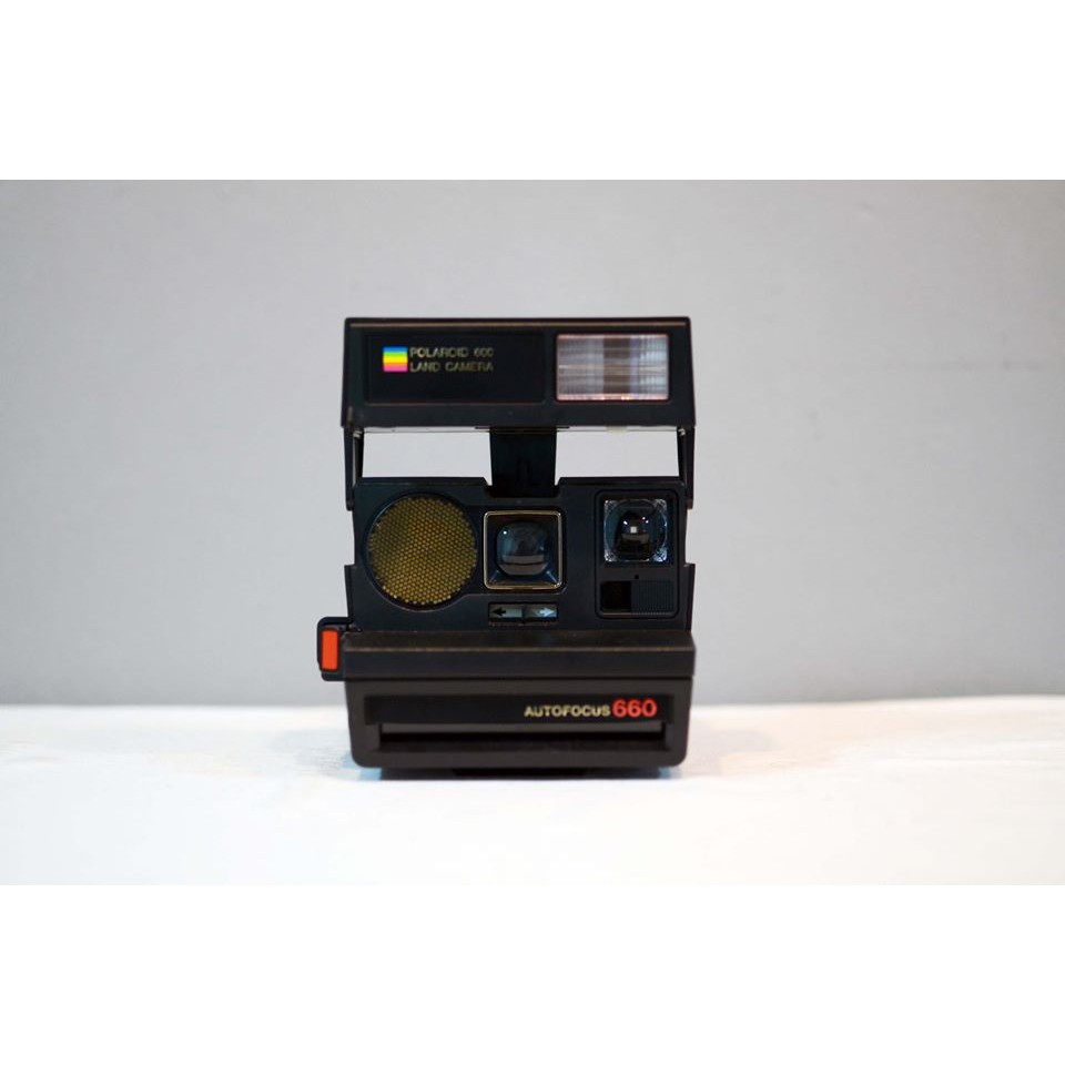 Polaroid Autofocus 660 « Crystal » - Musée de l'appareil