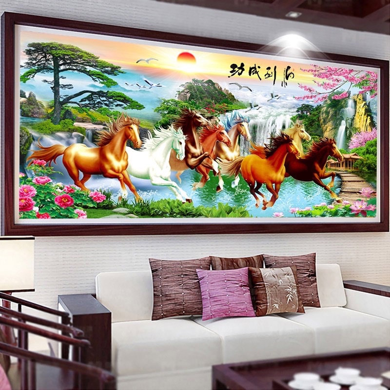 DIY 5D แปดม้าน้ําไหลทําให้เงินภูมิทัศน์เพชรเต็มห้องนั่งเล่นห้องนอนภาพวาดเพชรห้องนั่งเล่นม้าขนาดใหญ่ส