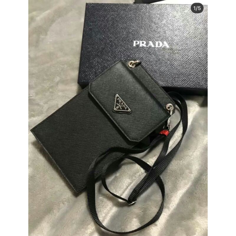 Prada Phone bagงาน: ออริ
ราคา 2,400-.
อุปกรณ์ ถุงกระดาษ ใบเสร็จ ถุงผ้า การ์ด กล่อง
#prada