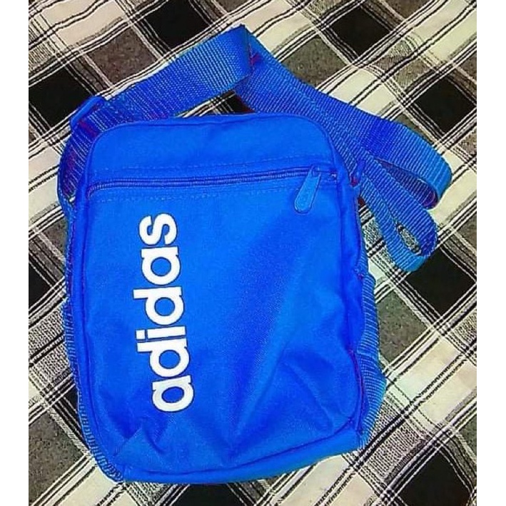 กระเป๋า Adidas Linear Core Organizer Bag