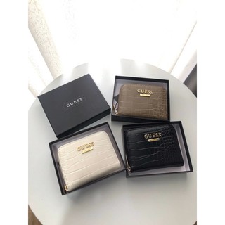 GUESS Basic Women  Small Wallet