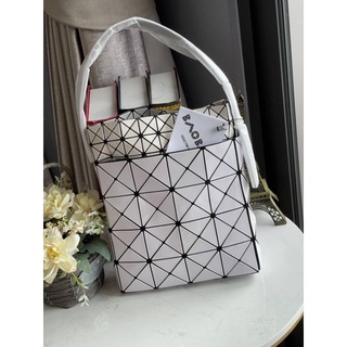 📮@1,620.-🔥🔥END OF SEASON SALE 7 % +📍(ส่งฟรี EMS)🔥🔥💯Baobao Issey Miyake Lucent Nest Tote Bag