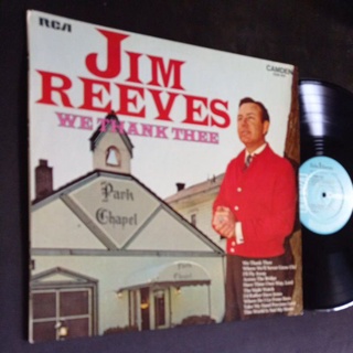 แผ่นเสียง 12 นิ้ว Jim Reeves ชุด We thank thee นักร้องยอดนิยม ทดลองได้ครับ