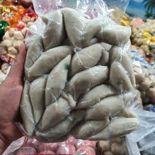 [ปลาสดรักบี้] ลูกชิ้นปลาซีเฟรช ทรงแหลม น้ำหนัก 900 กรัม