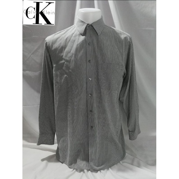 CK Calvin Klein Brand_2nd hand (BK1) เสื้อเชิ้ตแขนยาวผ้าฝ้าย​ 100%/ Size L/ Made in Vietnam 🇻🇳/ แท้มือสองกระสอบนำเข้า​