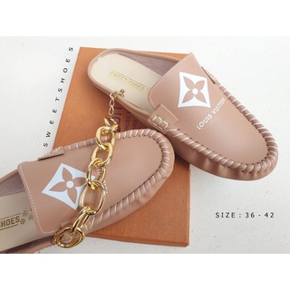 (Size.36-42) รองเท้าผู้หญิง รองเท้าเปิดส้น รุ่น LLVVsceen สีนู๊ด สีน้ำตาลเข้ม