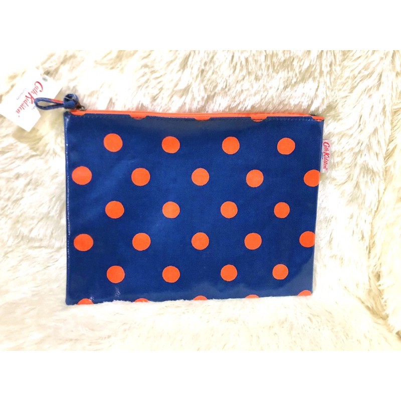 กระเป๋า Cath Kidston สีน้ำเงิน ลายจุดสีส้ม