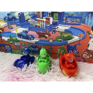 🌈ของเล่นเด็ก PJ MASKS ลานจอดรถ รถของเล่น Parking Lot พีเจ แมส ลานจอดรถพีเจแมส ของขวัญของเล่นเสริมพัฒนาการ