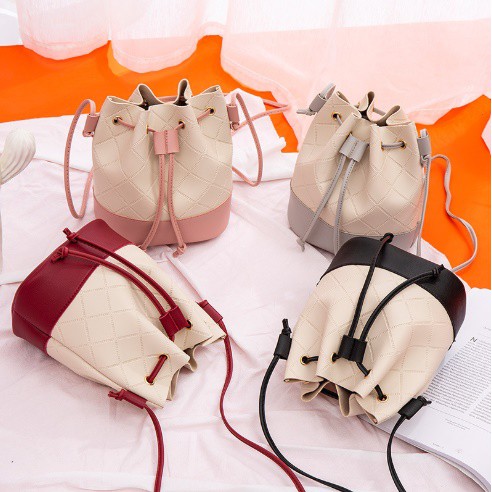 กระเป๋าสะพายข้าง ทรงขนมจีบ หนัง pu น่ารักใส่ได้ทุกโอกาส - burnipyn ...