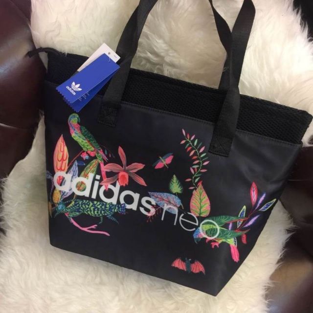 กระเป๋าสะพาย Adidas Original Tote Bag แท้!