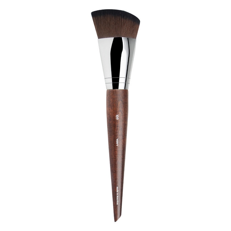 Makeup Forever 109 HD Skin Foundation Brush Contour