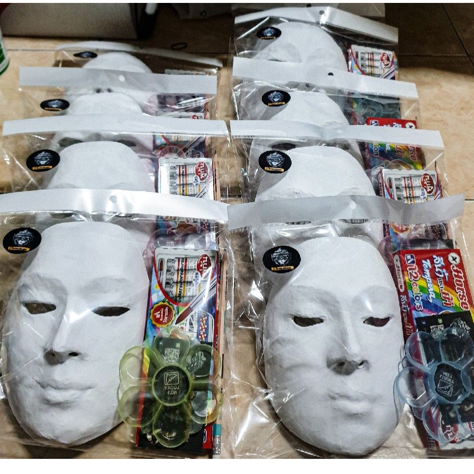 ชุดหน้ากากระบายสี ทำจากเปเปอร์มาเช่ งาน handmade
