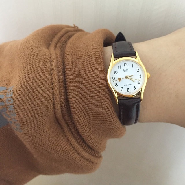 Casio แท้ 100% นาฬิกาข้อมือผู้หญิง รุ่น LTP-1094Q [รับประกัน 1 ปี]