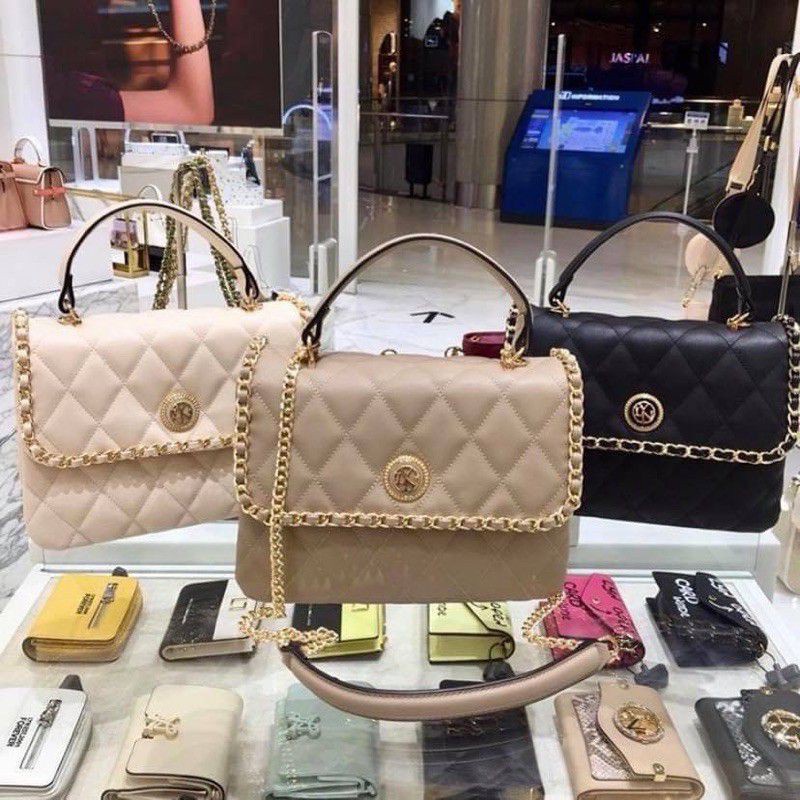 💝มีเก็บปลายทาง💝กระเป๋า Lyn รุ่น Monika ใหม่ล่าสุด งานแท้ 100% จากoutlet💝รับฟรี ถุงกระดาษแบรนด์💝