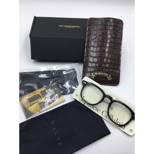 แว่นตา True Vintage Revival TVR504 CELLULOID Mocha Smoke Size: 48/22mm-150