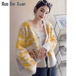 RUO BEI XUAN แจ็คเก็ตสตรีแฟชั่นสไตล์เกาหลีหลวมคอวีพิมพ์แจ็คเก็ตแขนยาวกระดุมแถวเดียว