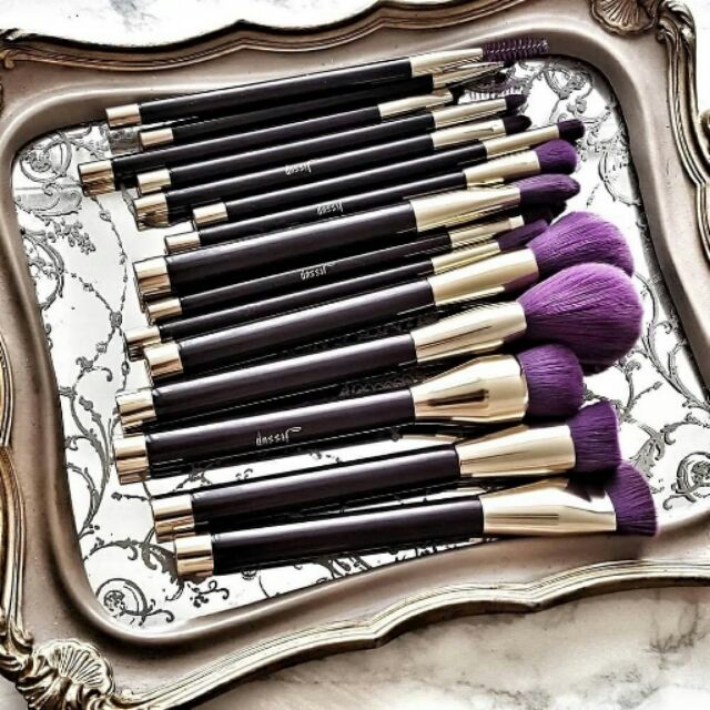 Jessup brush - Dark Violet