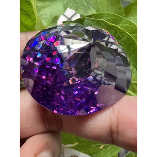 Purple Violet 35x40mm 400 carats