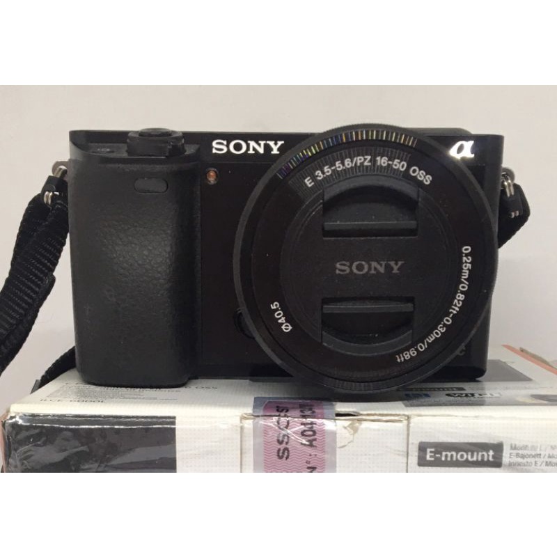 กล้อง SONY A6000 มือสอง อุปกรณ์ครบ ยกกล่อง พร้อมกระเป๋ากล้อง