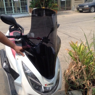 ชิวหน้าแต่ง  PCX150 ปี14-17 ตัวกลาง เตาแก๊ส ทรง givi forza