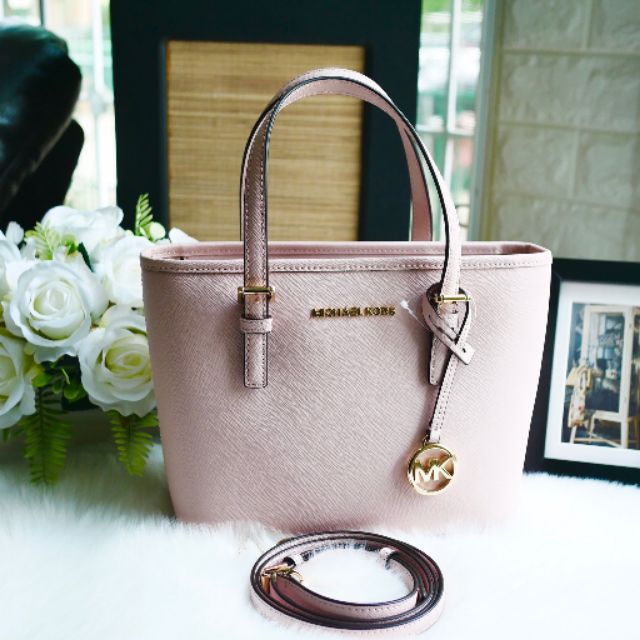 🇺🇸กระเป๋าMichael Kors  XS 35T9GTVT0L XS