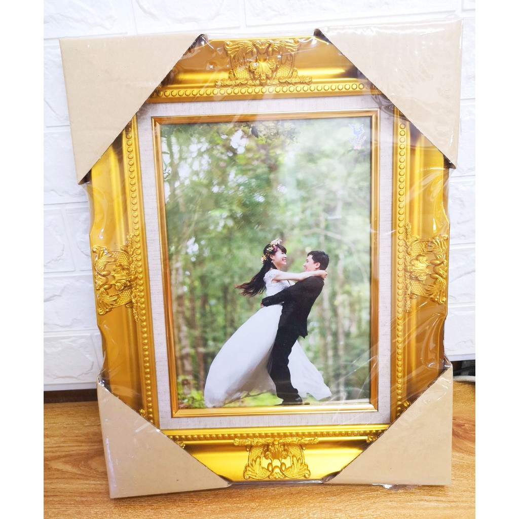 (No.222) กรอบรูป ขนาด A4 21x29ซม. กรอบไม้ กรอบหลุยส์  ที่ใส่รูปภาพ ตั้งหรือแขวนโชว์ Wooden Photo Frame