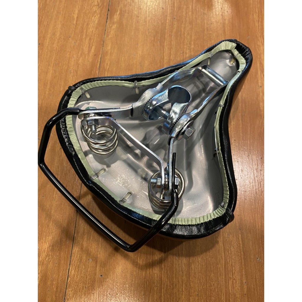 อานจักรยาน​ winner ใหญ่ หนานุ่ม​นั่งสบาย​ มีสปริง และเหล็กจับด้านหลัง - รูปที่ 3