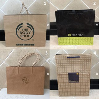 ถุงกระดาษ แบรนด์ THANN , THE BODY SHOP , Note Udom และ Kinokuniya ของแท้ เนื้อถุงกระดาษดีมาก ลายสวยมาก