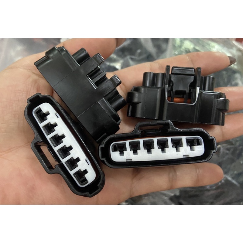 P-34 ปลั๊กคันเร่งไฟฟ้า toyota vigo ปลั๊กลิ้นปีกผีเสื้อ toyota,Altis,vigo 6P แท้yazaki พร้อมพินลูกยาง