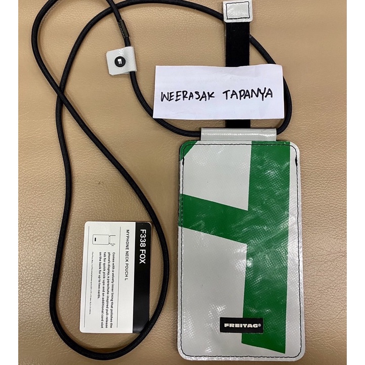 Freitag Fox มีการ์ด มือสอง