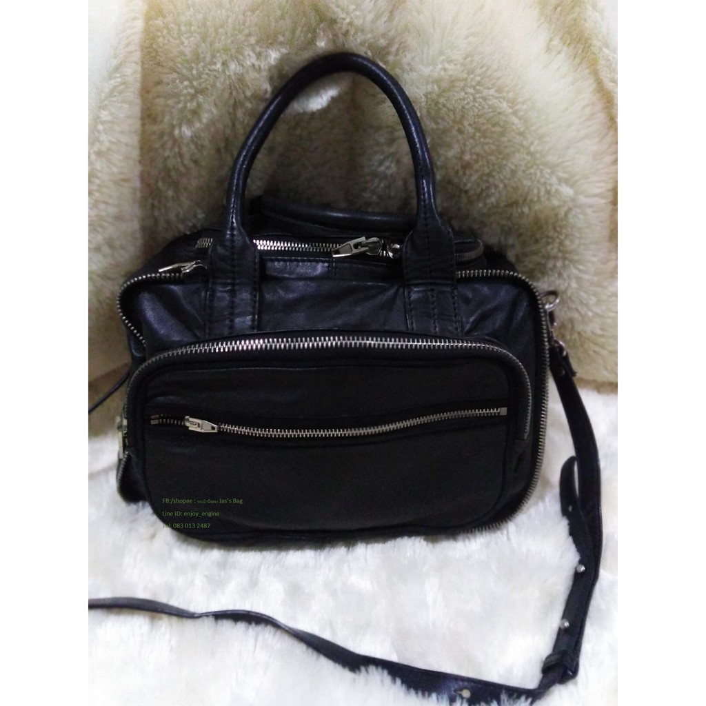 Alexander Wang แท้ Alexander Wang  Eugene bag Cross Body แท้ สภาพดี