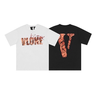 [S-5XL]เสื้อยืดแขนสั้นลําลอง คอวี ผ้าฝ้าย ทรงหลวม พิมพ์ลาย Vlone ขนาดใหญ่ สไตล์คลาสสิก แฟชั่นคู่รัก สําหรับนักเรียนชาย แ