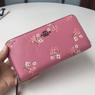 แท้💯% 🎀 COACH F28444 กระเป๋าสตางค์ลายดอกไม้ใหม่ กระเป๋าสตางค์ยาวของผู้หญิง กระเป๋าสตางค์แบบซิป กระเป๋าสตางค์หนัง ช่องเสียบการ์ดหลายช่อง กระเป๋าสตางค์ กระเป๋าเหรียญ กระเป๋าคลัตช์