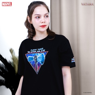 VATANA - เสื้อยืดแขนสั้น สีดำ พิมพ์ลาย RAISE YOUR HAMMER