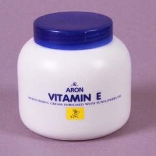 ครีมวิตามินอี AR Vitamin E (ขนาด 200 g.)