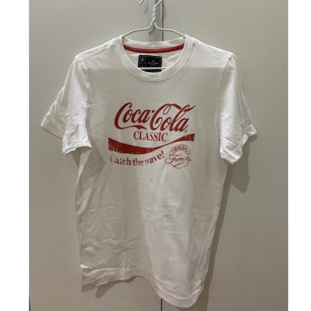 เสื้อยืดสีขาว ลายCocacola