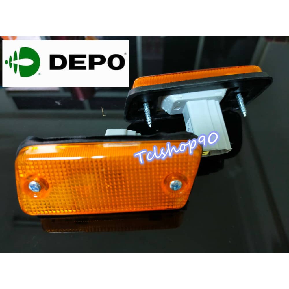 NISSAN SUNNY B11 1983 - 1989 EXTRA1 EXTRA2 TAIWAN SUNNY FENDER โคมไฟป้ายพร้อมซ็อกเก็ต DEPO TAIWAN