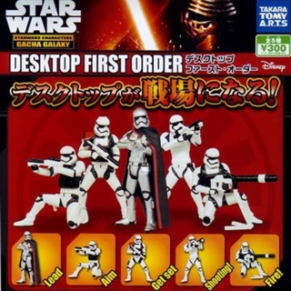 กาชาปอง Star Wars Desktop First Order