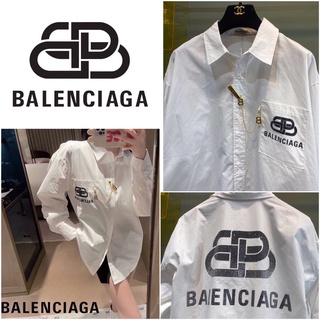 เสื้อเชิ้ต BALENCIAGA EMBROIDERED LOGO COTTON SHIRT WITH BROOCH