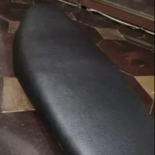 หนังเทียม PVC (ไม่มีกาว)ในไทย โซฟาร์ เบาะ ตู้ลำโพง แผงประตู งานDIY ขนาด 50x138 cm หลายชิ้นตัดต่อเนื่อง