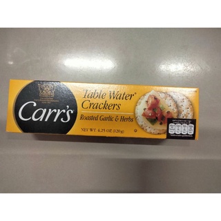 Carrs Table Water Crackers Roasted garlic&amp;Herbs  แครกเกอร์รสกระเทียม และสมุนไพร120กรัม