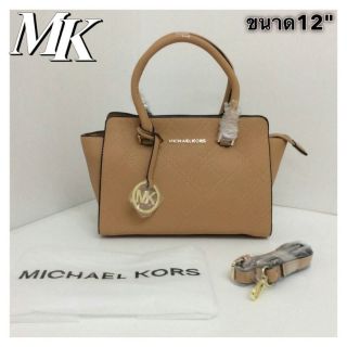 Sale Michael kors จากปกติ 850 เหลือ 590 ส่งฟรีลทบ.จ้า